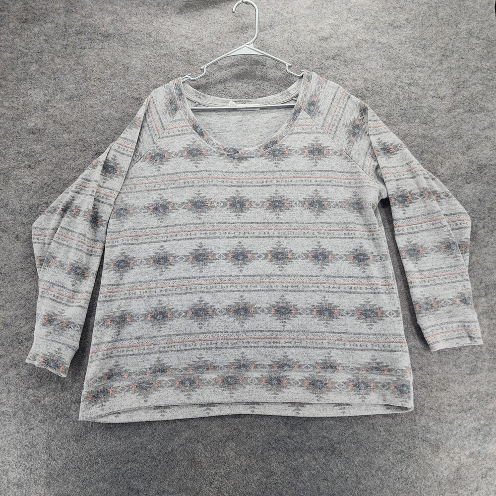 Maurices Shirt Womens Size 2 Gray Long Sleeve Southwest Aztec